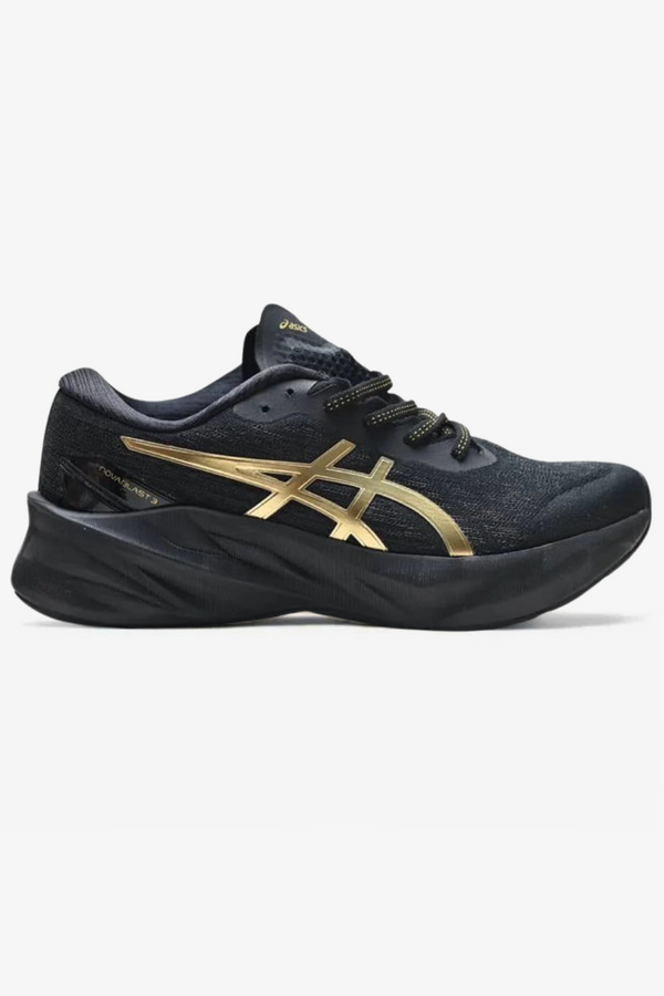 Asics NovaBlast 3 Preto/Dourado